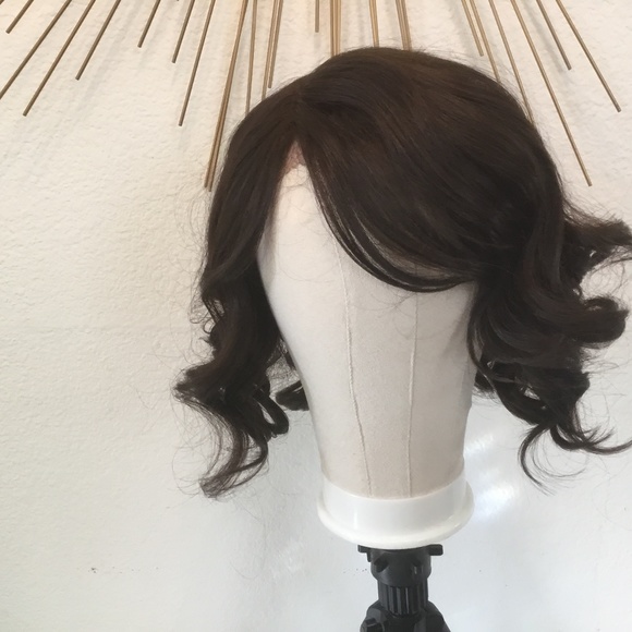 Vivica A Fox lace front bob wig #4 - Picture 1 of 13